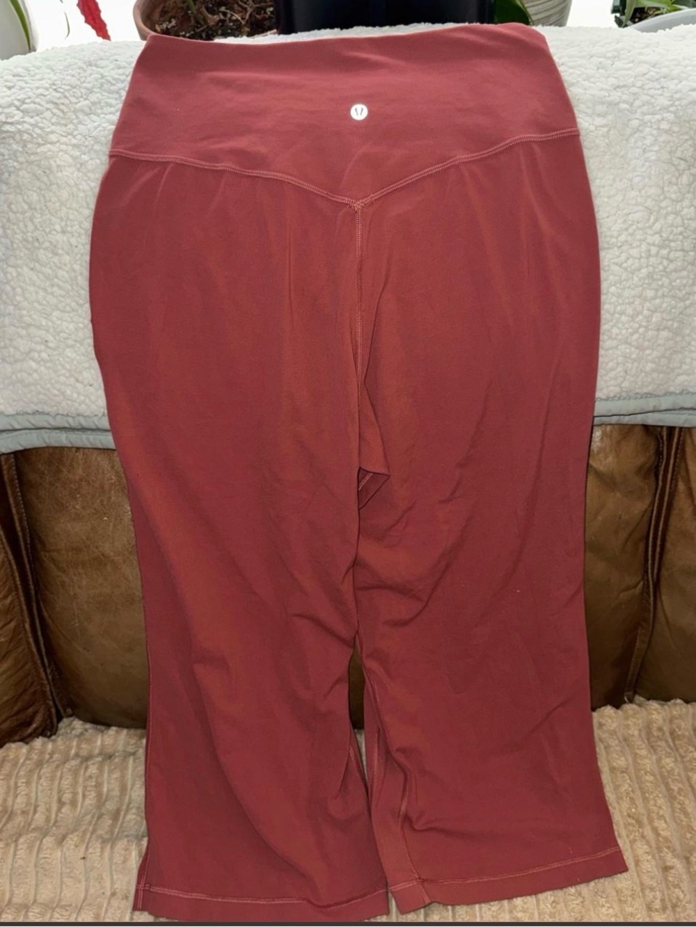 Lululemon Rust leggings - Picture 3 of 4